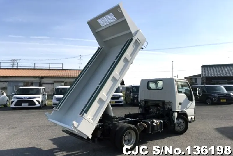 2012 Isuzu / Elf Stock No. 136198
