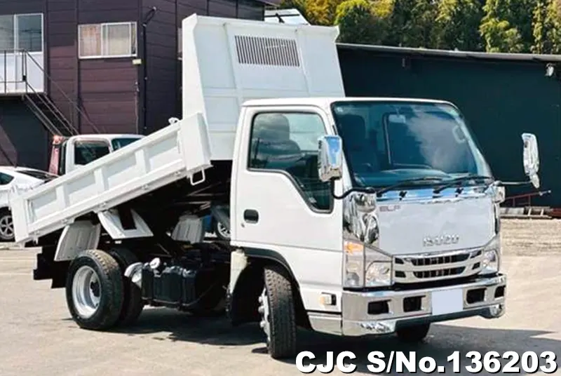 2012 Isuzu / Elf Stock No. 136203