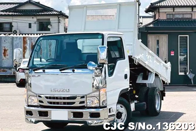 2012 Isuzu / Elf Stock No. 136203