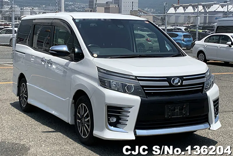2016 Toyota / Voxy Stock No. 136204