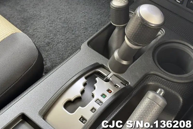 2018 Toyota / FJ Cruiser Stock No. 136208