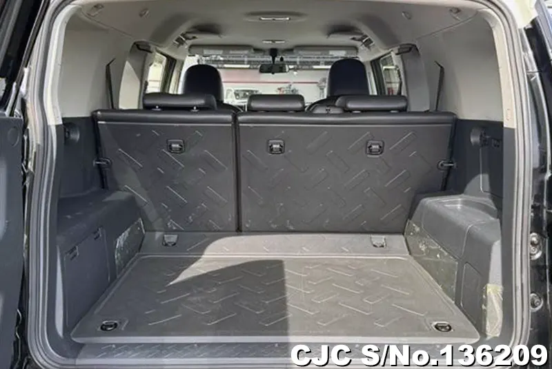 2017 Toyota / FJ Cruiser Stock No. 136209