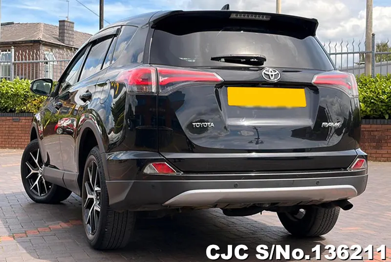 2017 Toyota / Rav4 Stock No. 136211