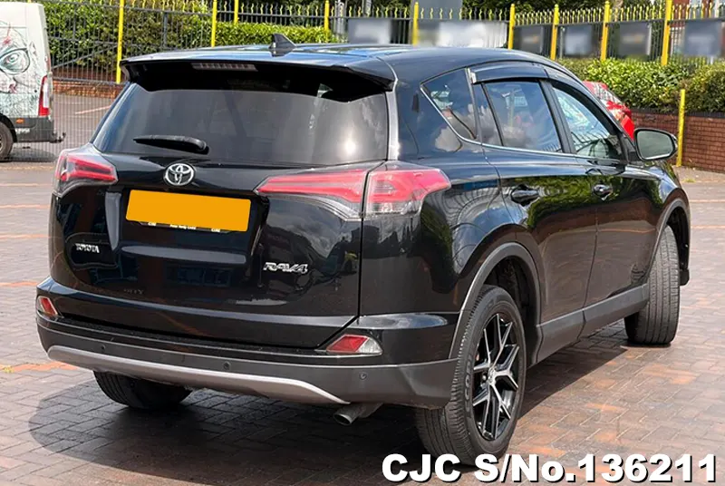 2017 Toyota / Rav4 Stock No. 136211
