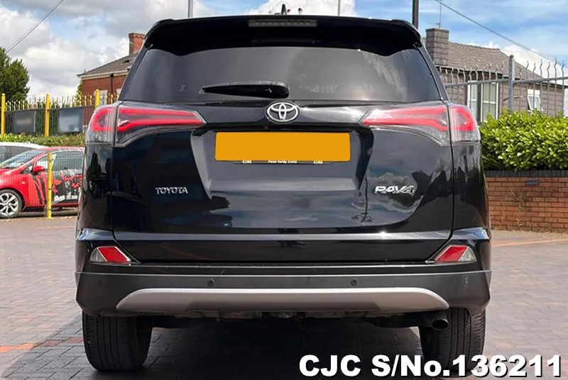 2017 Toyota / Rav4 Stock No. 136211