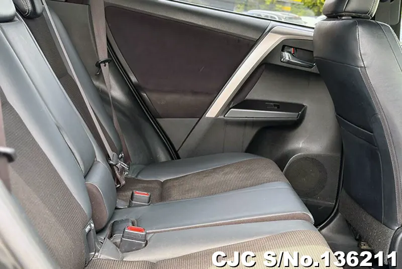 2017 Toyota / Rav4 Stock No. 136211