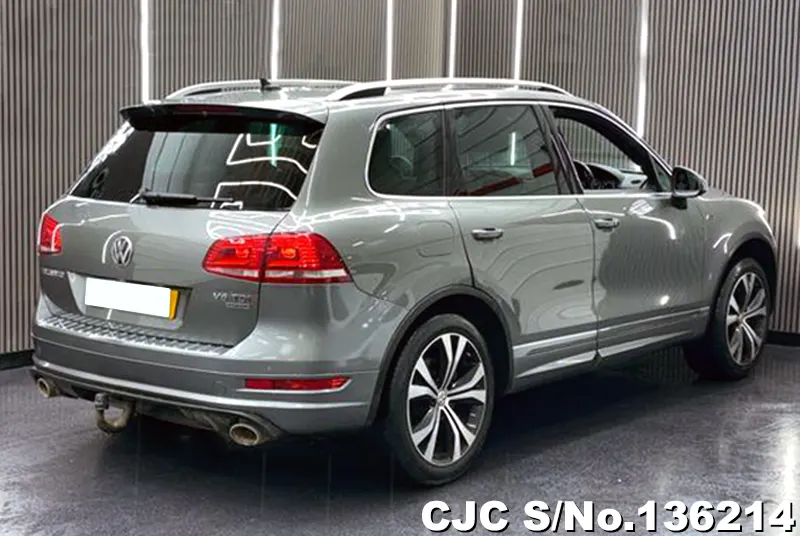 2014 Volkswagen / Touareg Stock No. 136214