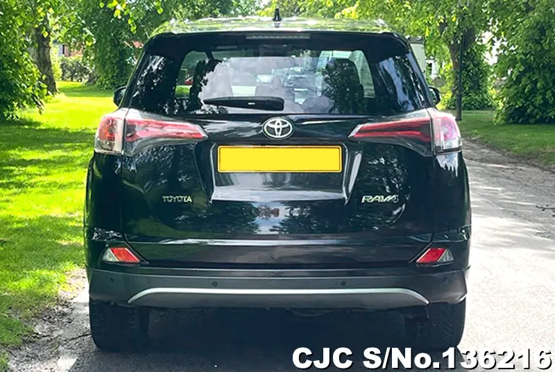 2017 Toyota / Rav4 Stock No. 136216