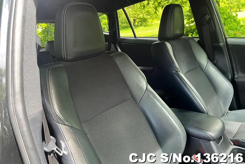 2017 Toyota / Rav4 Stock No. 136216