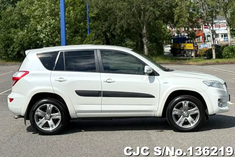 2011 Toyota / Rav4 Stock No. 136219