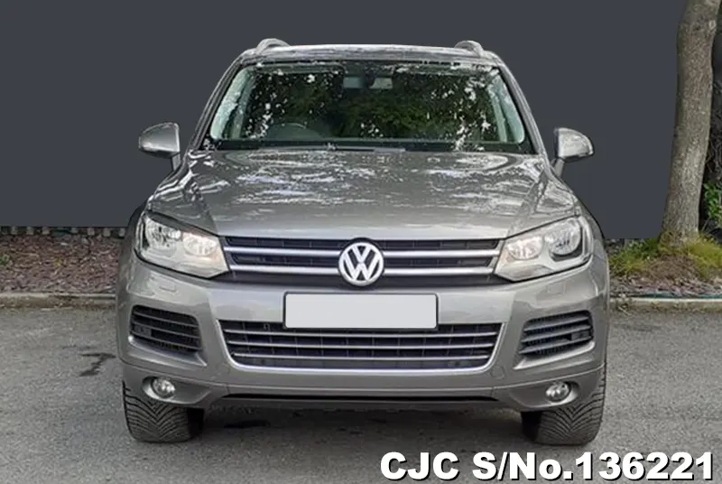 2013 Volkswagen / Touareg Stock No. 136221