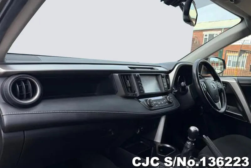 2016 Toyota / Rav4 Stock No. 136223