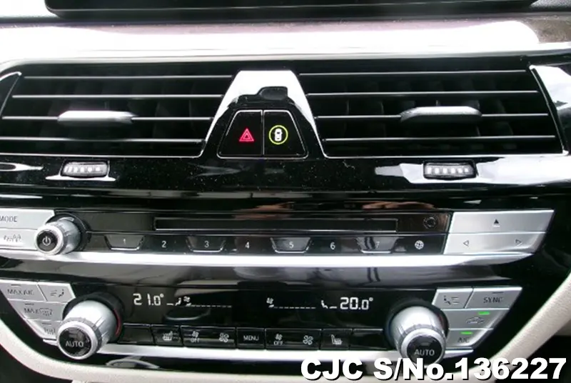 2019 BMW / 5 Series Stock No. 136227
