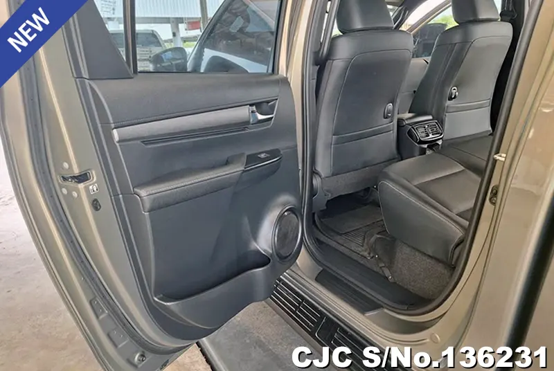 2024 Toyota / Hilux / Revo Rocco Stock No. 136231