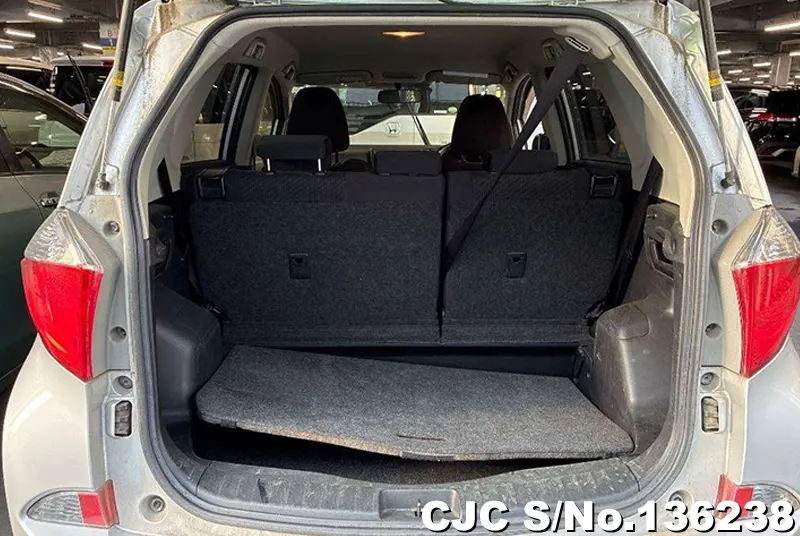 2013 Toyota / Ractis Stock No. 136238