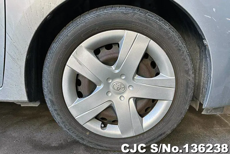 2013 Toyota / Ractis Stock No. 136238
