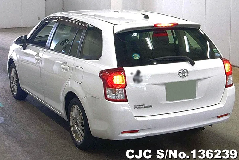 2013 Toyota / Corolla Fielder Stock No. 136239