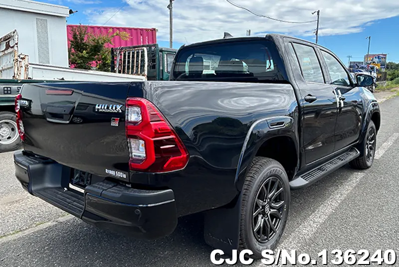 2024 Toyota / Hilux Stock No. 136240