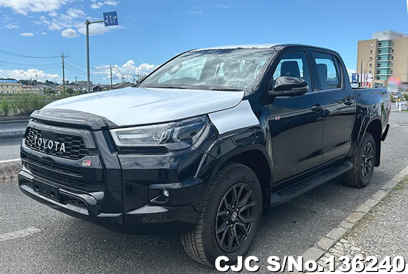 2024 Toyota / Hilux Stock No. 136240