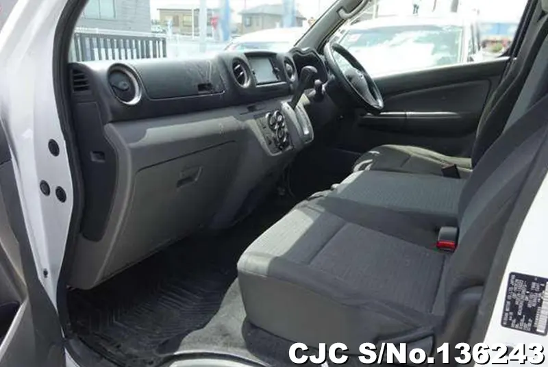 2021 Nissan / Caravan Stock No. 136243
