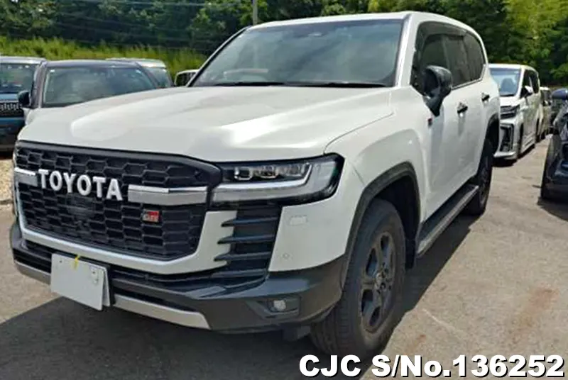 2025 Toyota / Land Cruiser Stock No. 136252