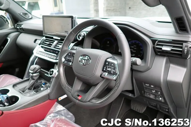 2025 Toyota / Land Cruiser Stock No. 136253