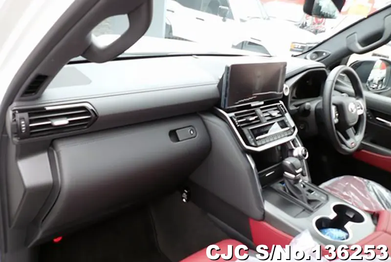 2025 Toyota / Land Cruiser Stock No. 136253