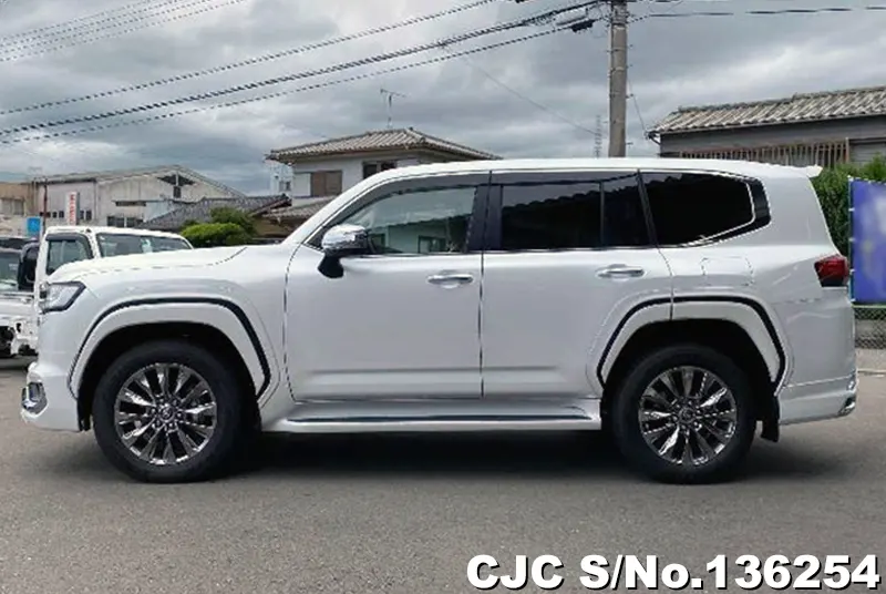 2025 Toyota / Land Cruiser Stock No. 136254