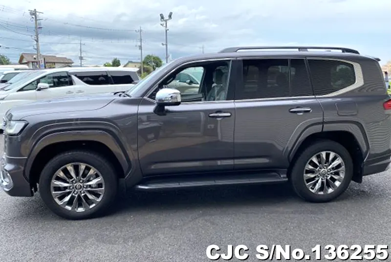 2025 Toyota / Land Cruiser Stock No. 136255
