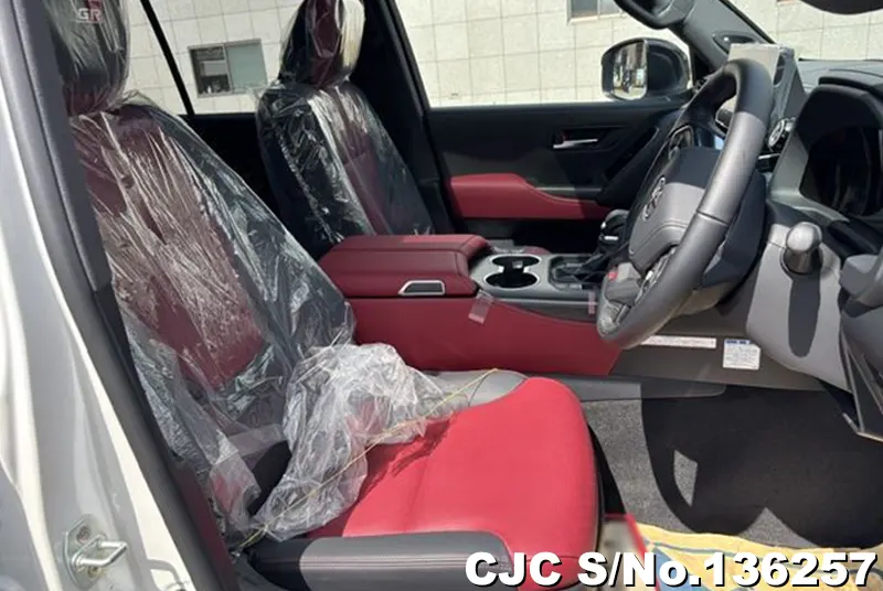 2025 Toyota / Land Cruiser Stock No. 136257