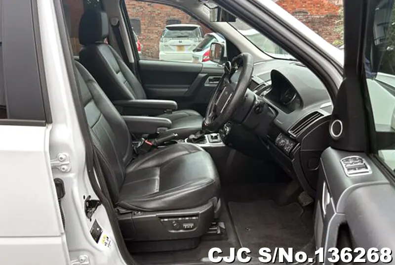 2012 Land Rover / Freelander Stock No. 136268