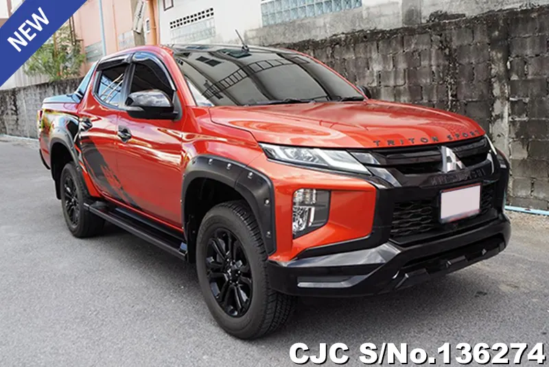 2022 Mitsubishi / Triton Stock No. 136274