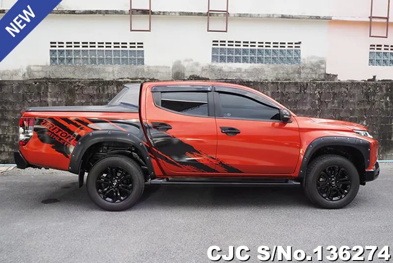 2022 Mitsubishi / Triton Stock No. 136274