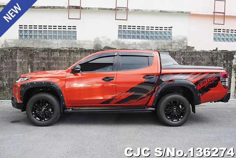 2022 Mitsubishi / Triton Stock No. 136274