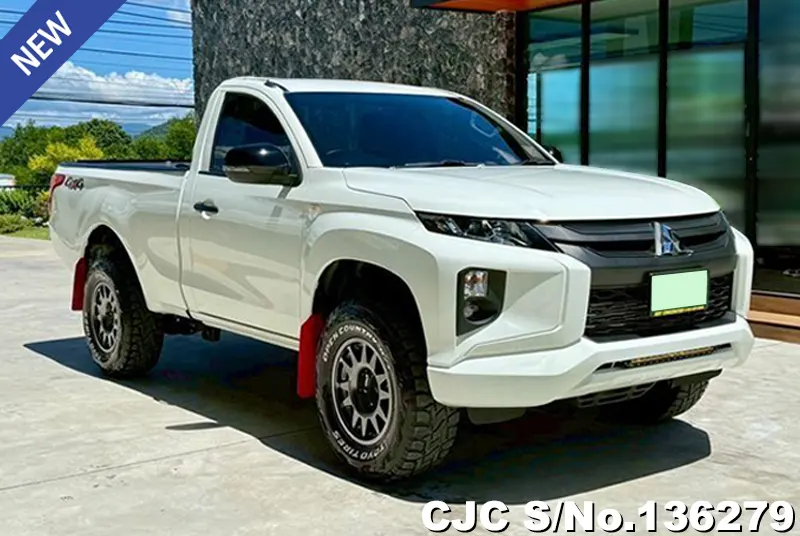 2022 Mitsubishi / Triton Stock No. 136279