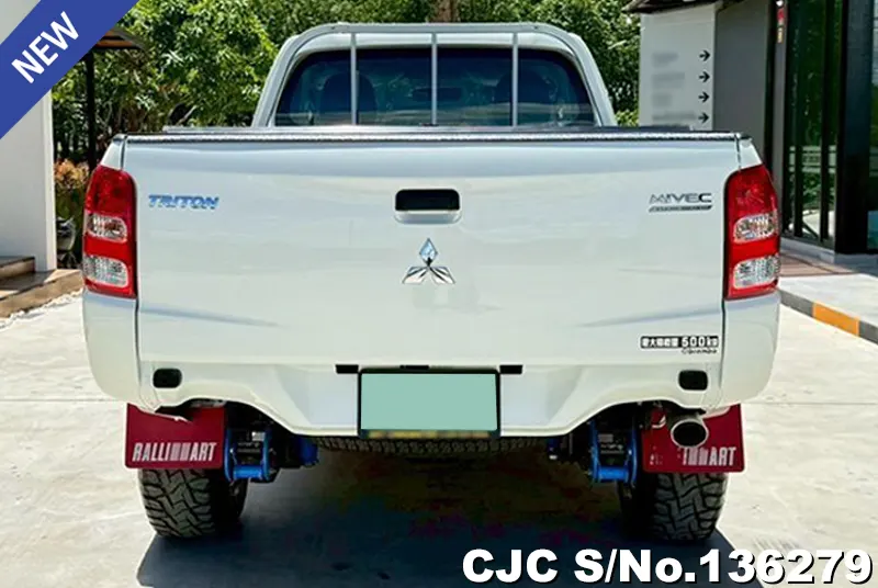 2022 Mitsubishi / Triton Stock No. 136279