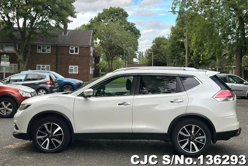 2016 Nissan / X-Trail Stock No. 136293