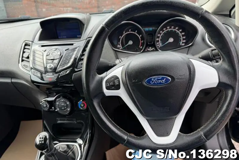 2016 Ford / Fiesta Stock No. 136298