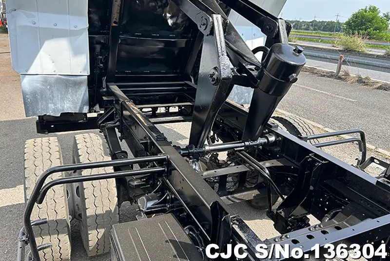 2012 Isuzu / Forward Stock No. 136304