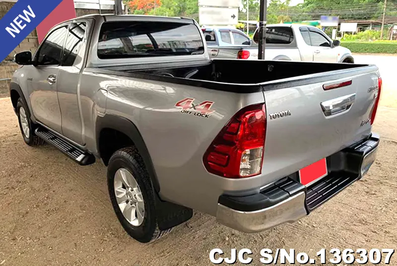 2019 Toyota / Hilux / Revo Stock No. 136307
