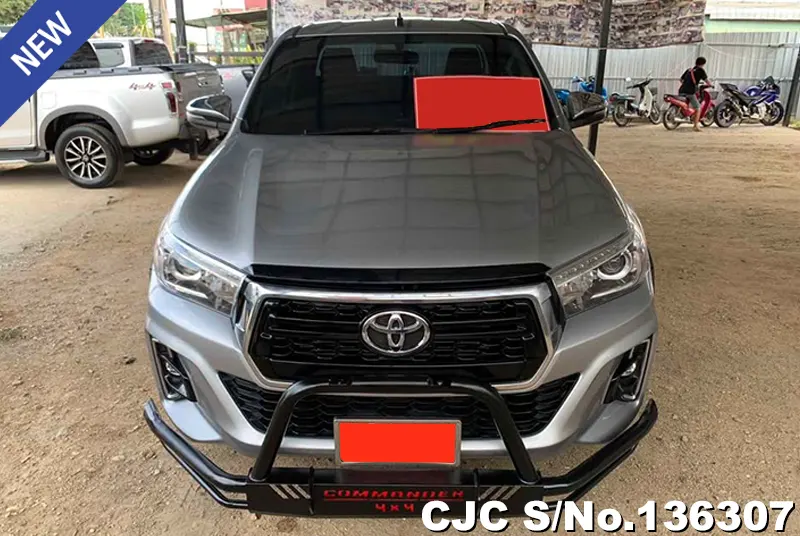2019 Toyota / Hilux / Revo Stock No. 136307