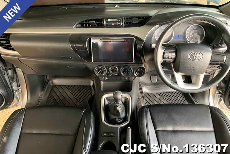 2019 Toyota / Hilux / Revo Stock No. 136307