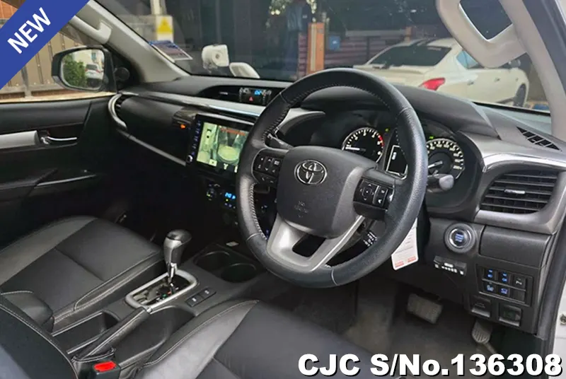 2022 Toyota / Hilux / Revo Stock No. 136308