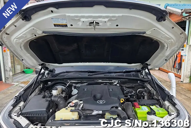 2022 Toyota / Hilux / Revo Stock No. 136308