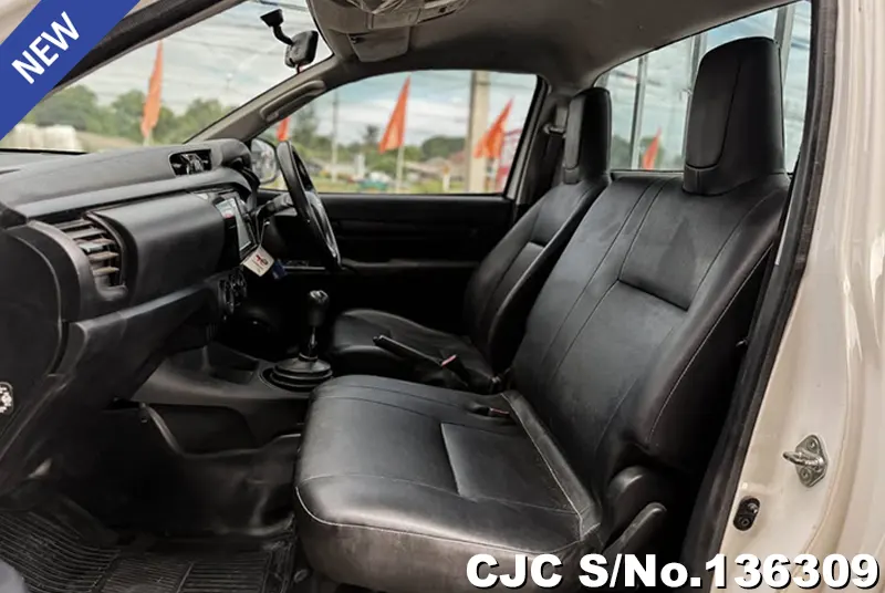 2022 Toyota / Hilux / Revo Stock No. 136309