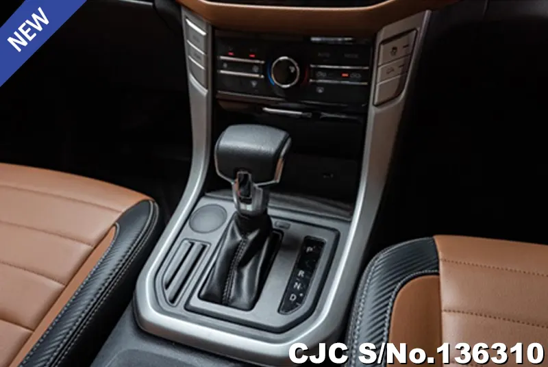 2022 MG / Extender Stock No. 136310