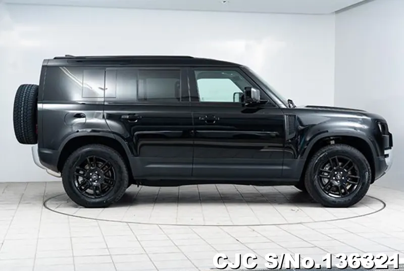 2025 Land Rover / Defender Stock No. 136321