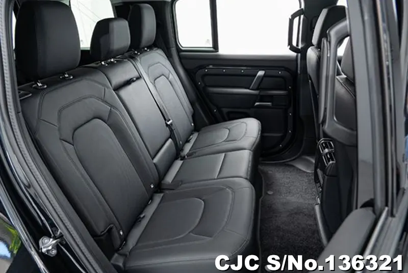 2025 Land Rover / Defender Stock No. 136321