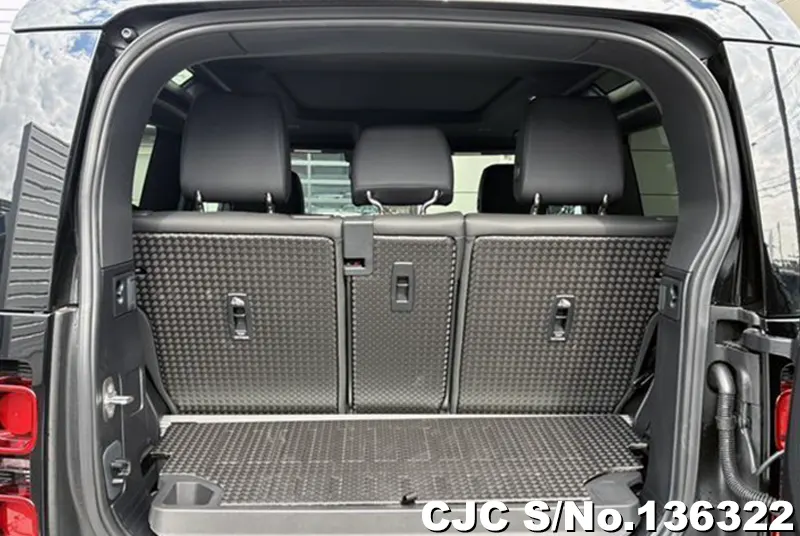 2025 Land Rover / Defender Stock No. 136322