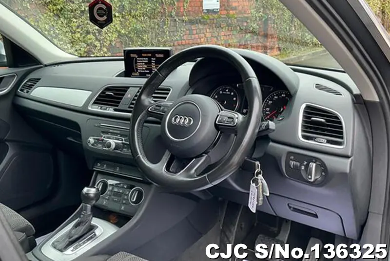 Audi Q3 in Gray for Sale Image 8